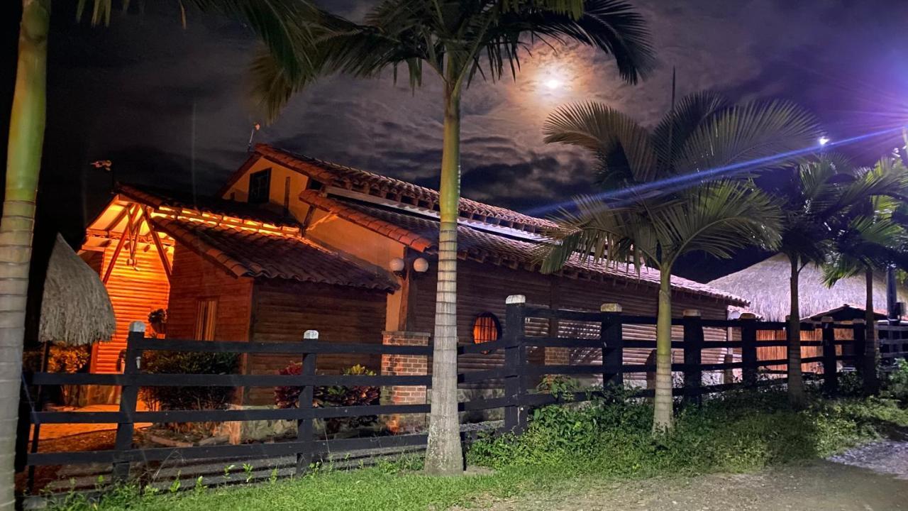 La Victoria Hotel Campestre Quimbaya Buitenkant foto