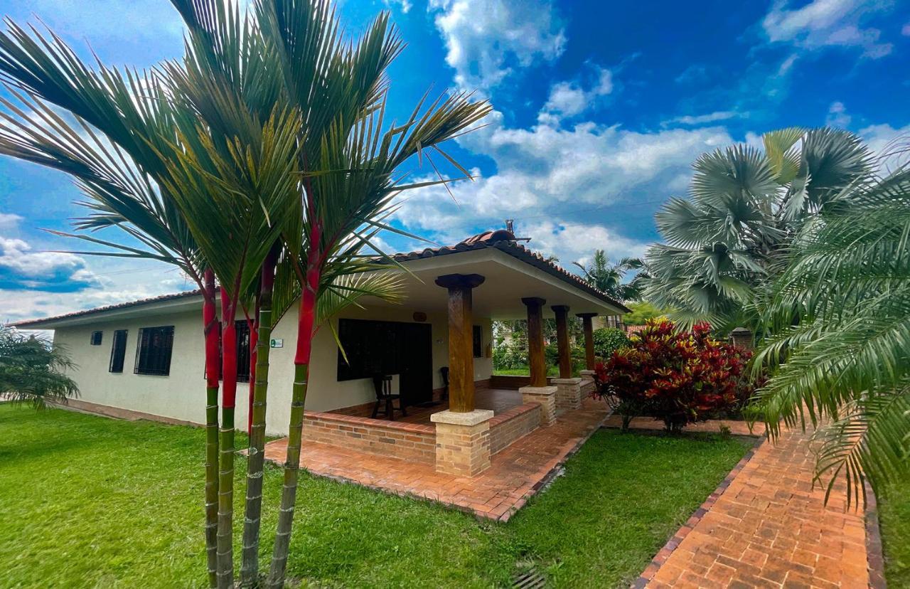 La Victoria Hotel Campestre Quimbaya Buitenkant foto