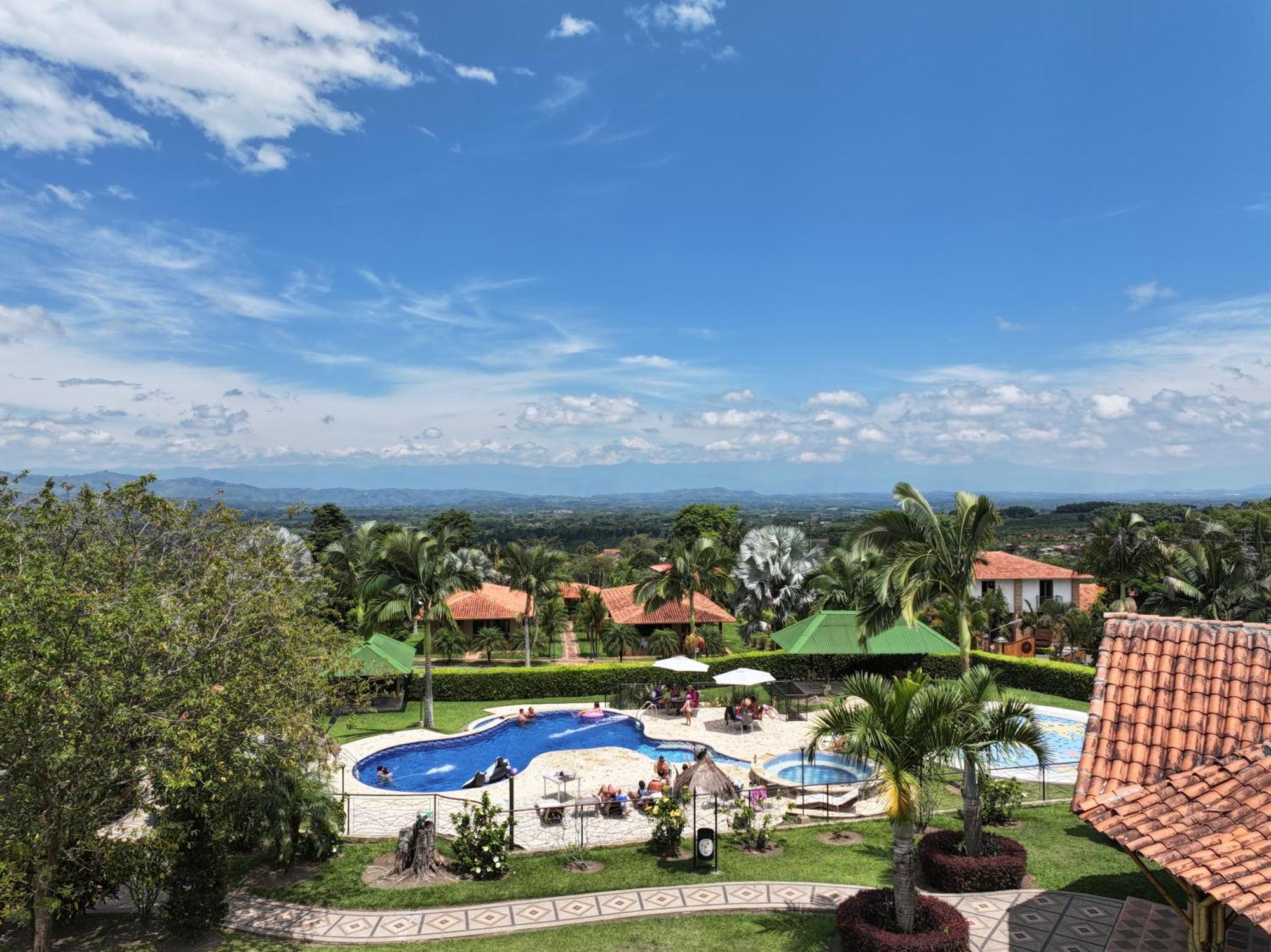 La Victoria Hotel Campestre Quimbaya Buitenkant foto