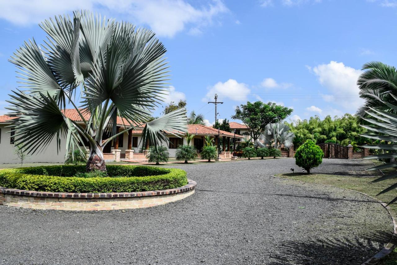 La Victoria Hotel Campestre Quimbaya Buitenkant foto
