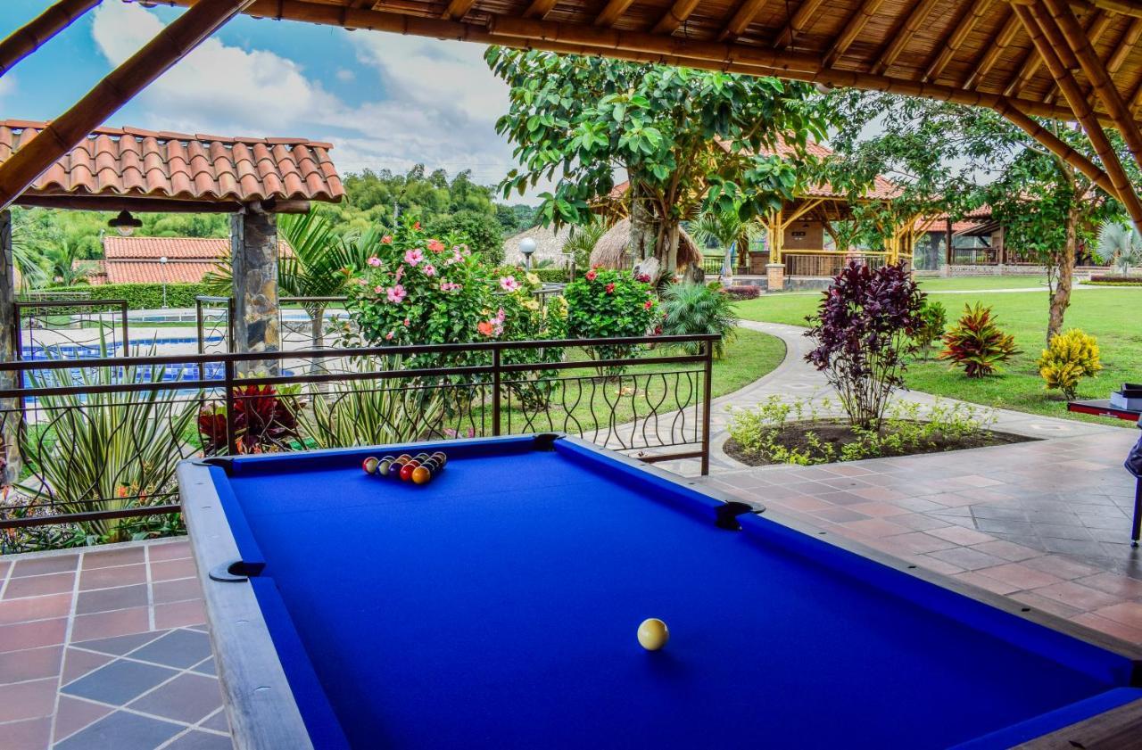 La Victoria Hotel Campestre Quimbaya Buitenkant foto